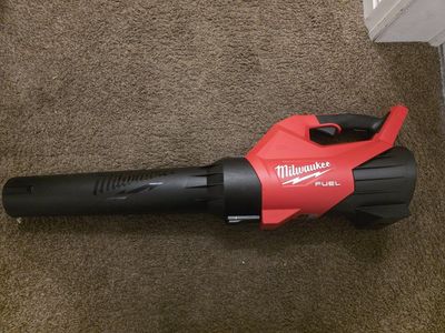 New Milwaukee M18 FUEL 120 MPH 500 CFM 18V Cordless Handheld Blower