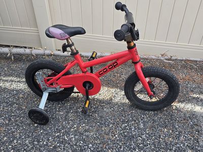 Co-Op Revel 12" wheeled bike