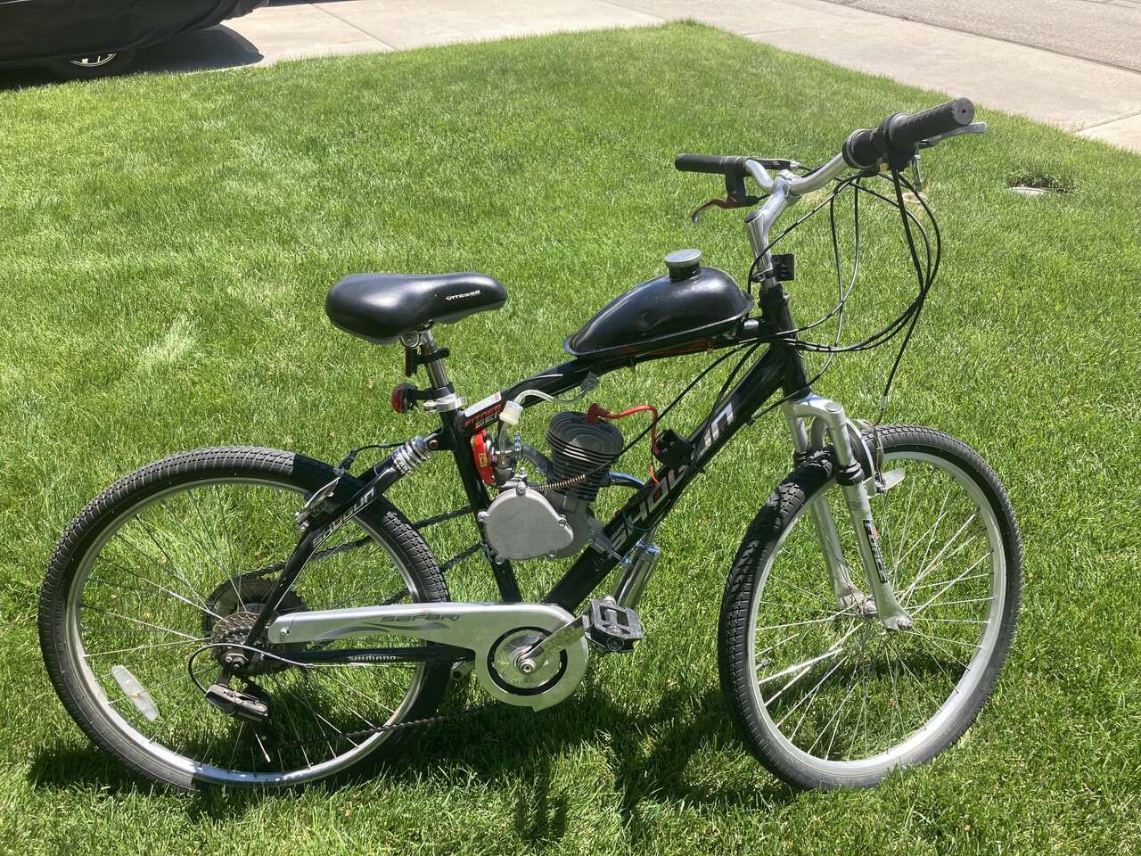 ZOOM bike 2 stroke motor ready to ride Custom built