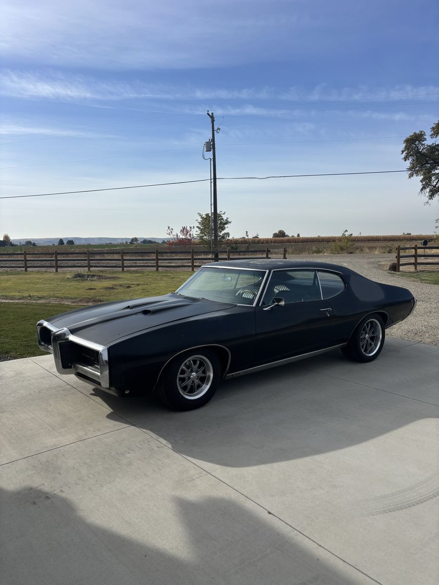1969 Pontiac LeMans 