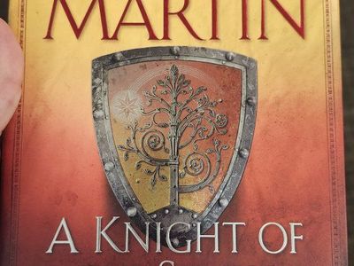 A Knight of the Seven Kingdoms by George R.R. Martin Hardback