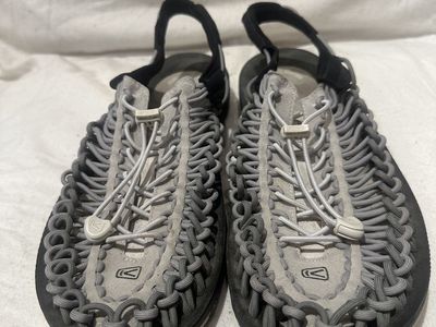 Keen Men’s 13 Gray Beachcomber Sandals