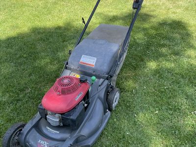 Honda hrx117 lawnmower
