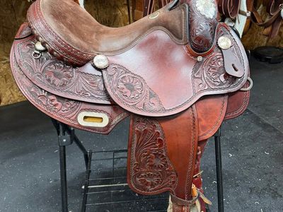 16" Rocking R Saddle