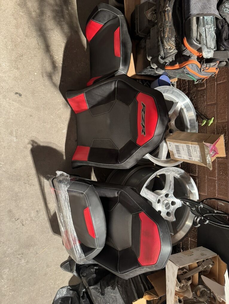 Polaris RZR Front seats