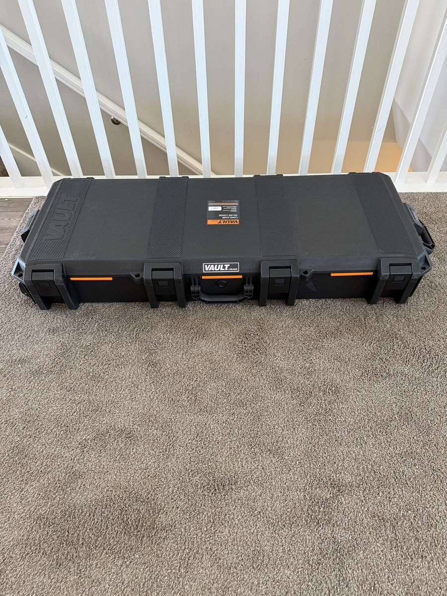 (NEW) Pelican Vault Long Case V730