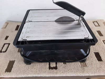 TILE WET SAW