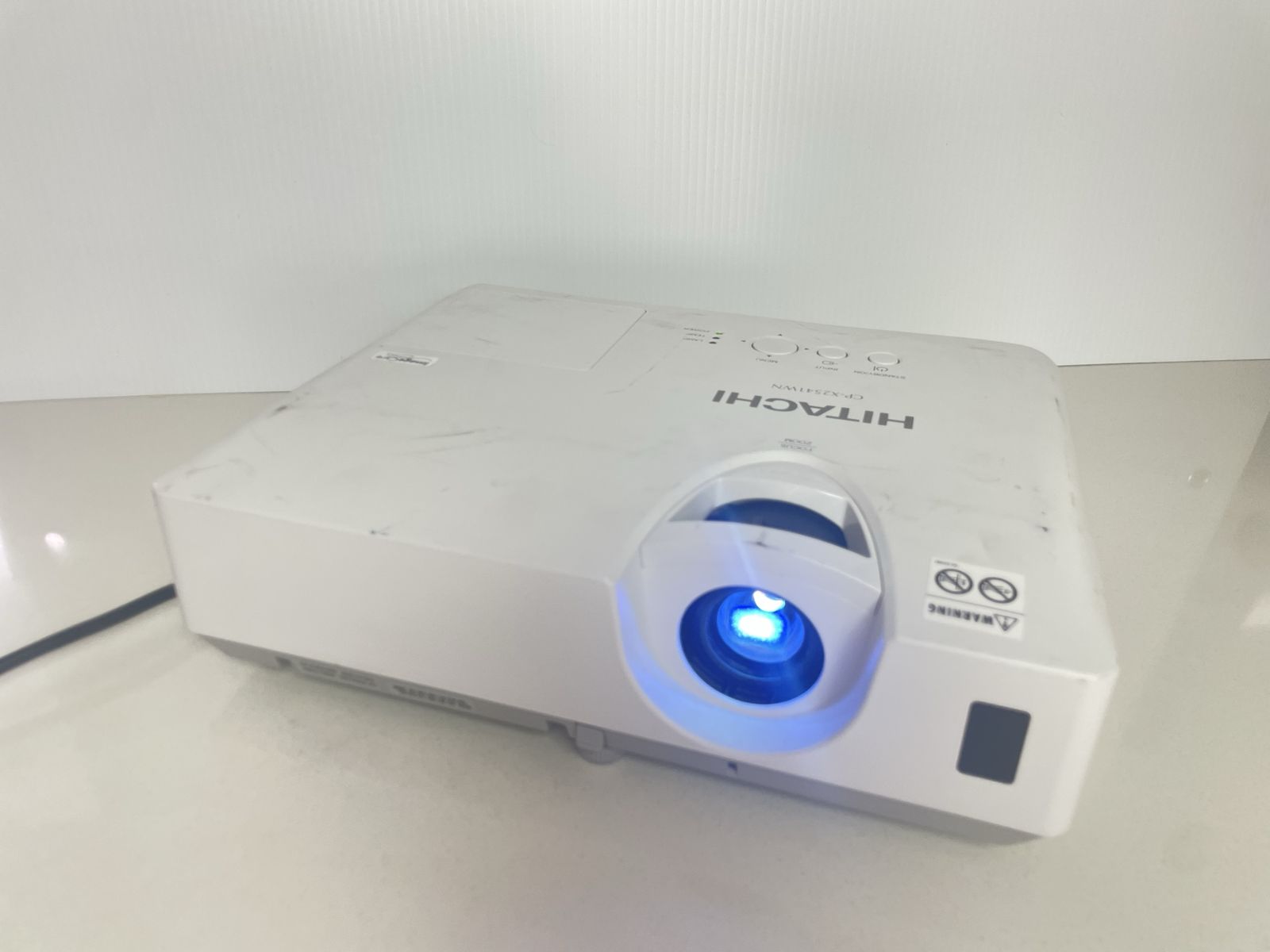 Hitachi Projector, CP-X2541WN