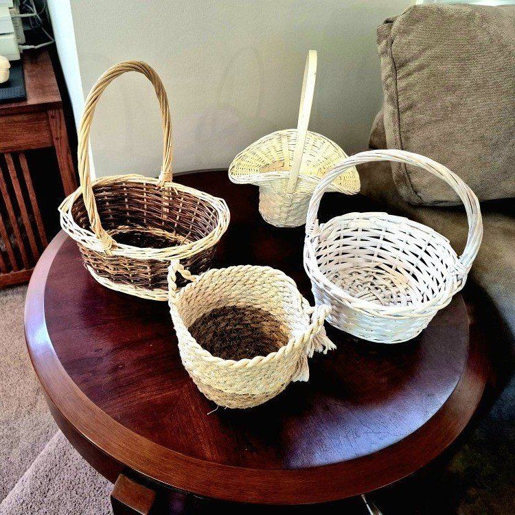 Assorted Woven Baskets - Set of 4 - White, Brown & Natural Rattan/Rope Decor