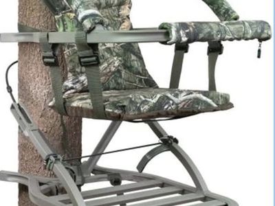 Summit Viper SD Treestand