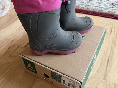 Kamik Snobuster 10 small Kids Winter Snow Boots Grey Pink Size 10