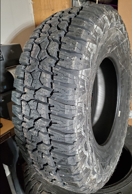 4 MILESTAR PATAGONIA A/T PRO BSW LT 285 75 17 121/118S 10PLY ALL TERRAIN TIRE 22751803