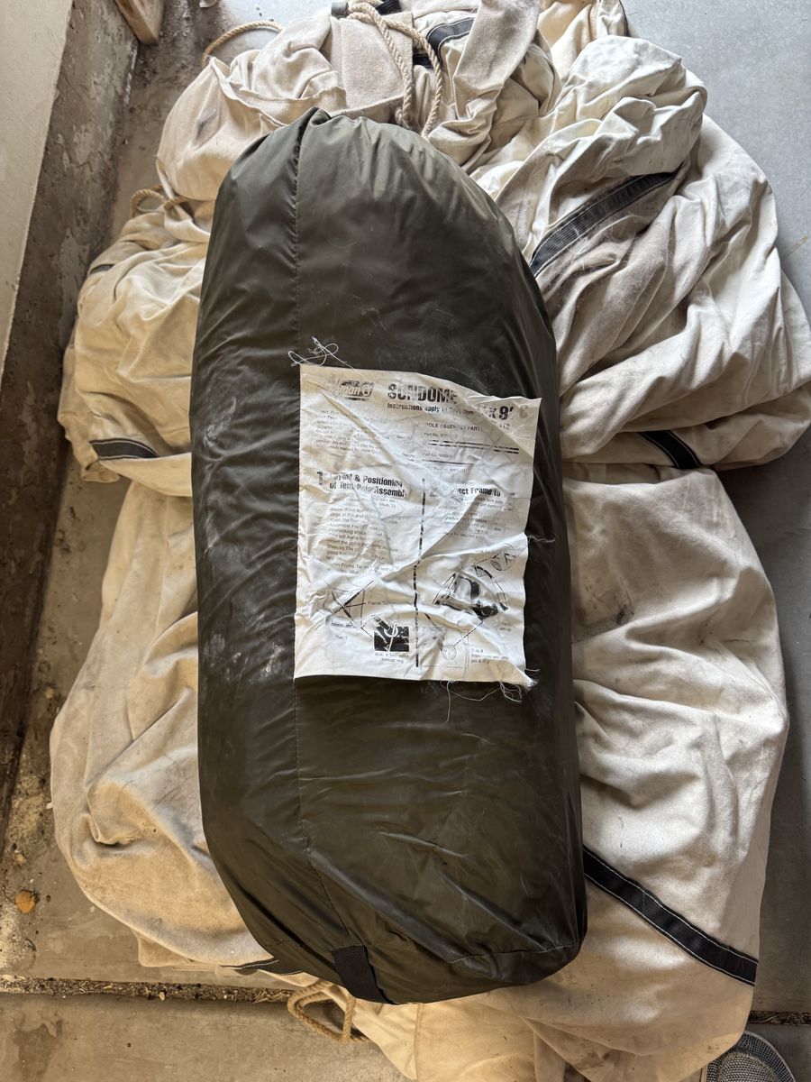 Coleman sundome tent 11x9