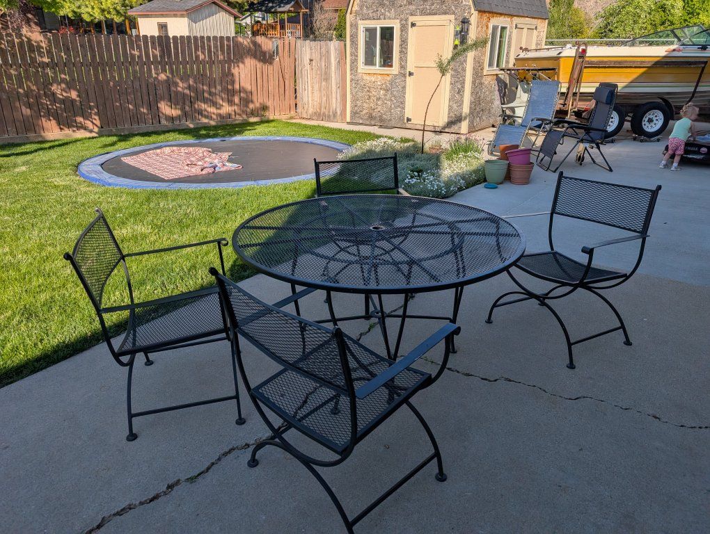 patio table and chairs