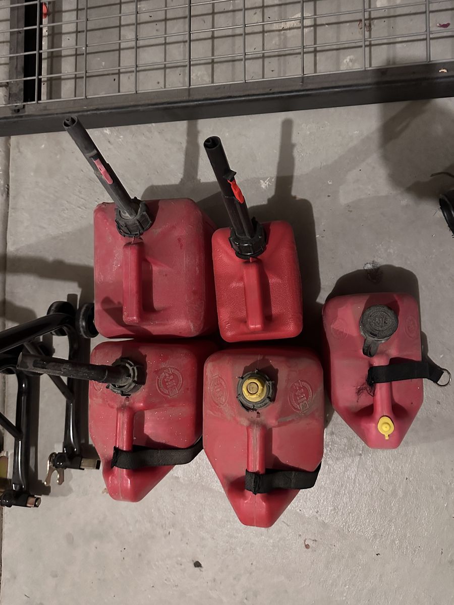 FREE Gas Cans
