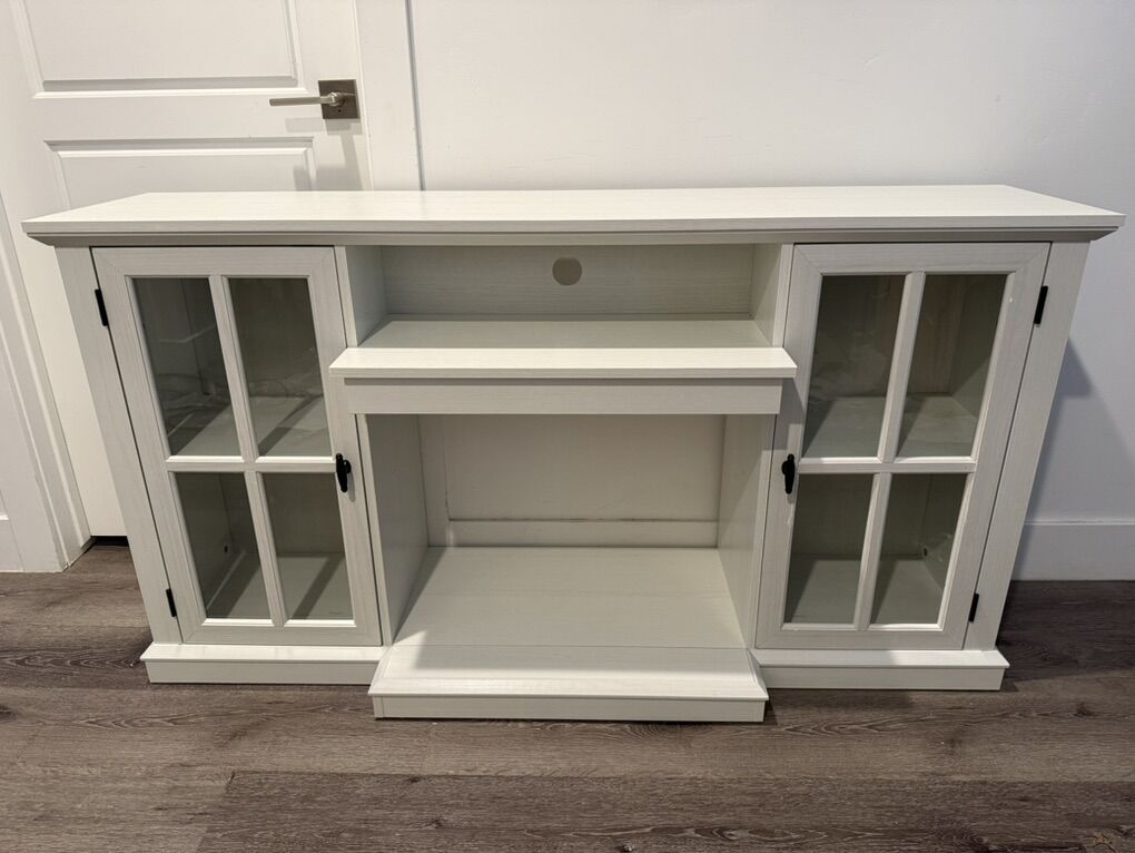 Brand New Modern TV Entertainment Stand