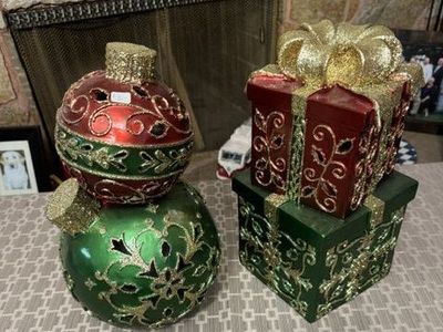 Set of 2 Stacked Christmas Holiday Decor Pieces - Ornaments and Gift Boxes