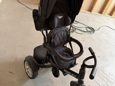 Bentley 6-in-1 Stroller Trike, Onyx Black - Push Tricycle & Stroller Combo, Excellent Condition