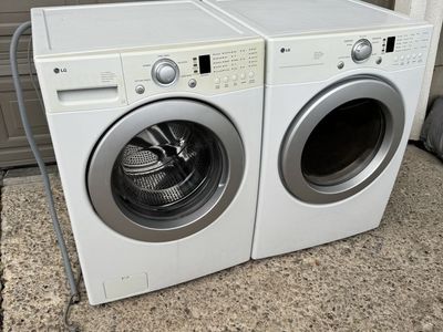 LG Washer and dryer