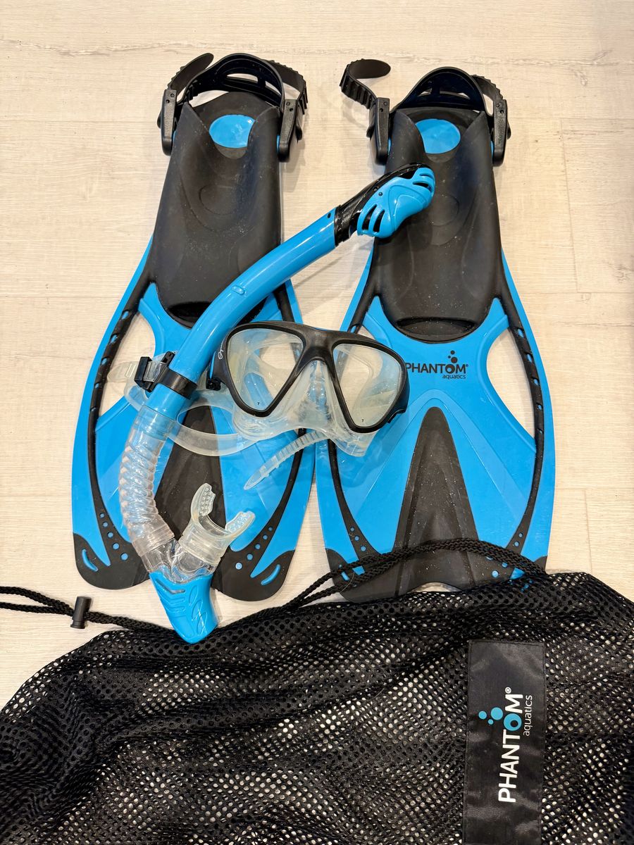 Adult snorkel set