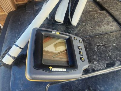 Humminbird 100SX Fish Finder - Marine Depth/Fish Locator