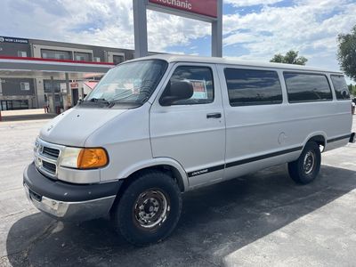 Dodge Ram Passenger Van - Silver Full-Size Van
