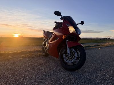 2002 Honda VFR