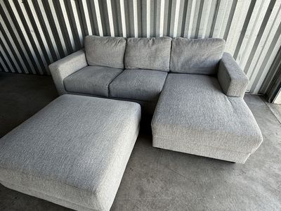Gray sectional and ottoman - Free delivery!