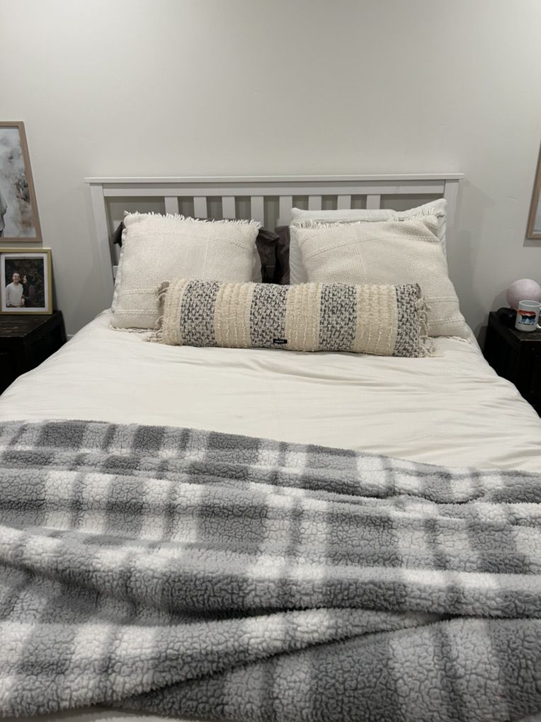 Queen Size Mattress, Adjustable Reclining