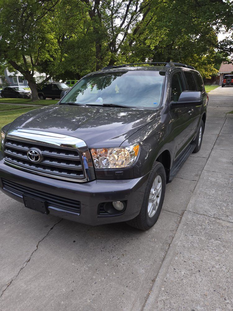 2017 Toyota Sequoia SR5