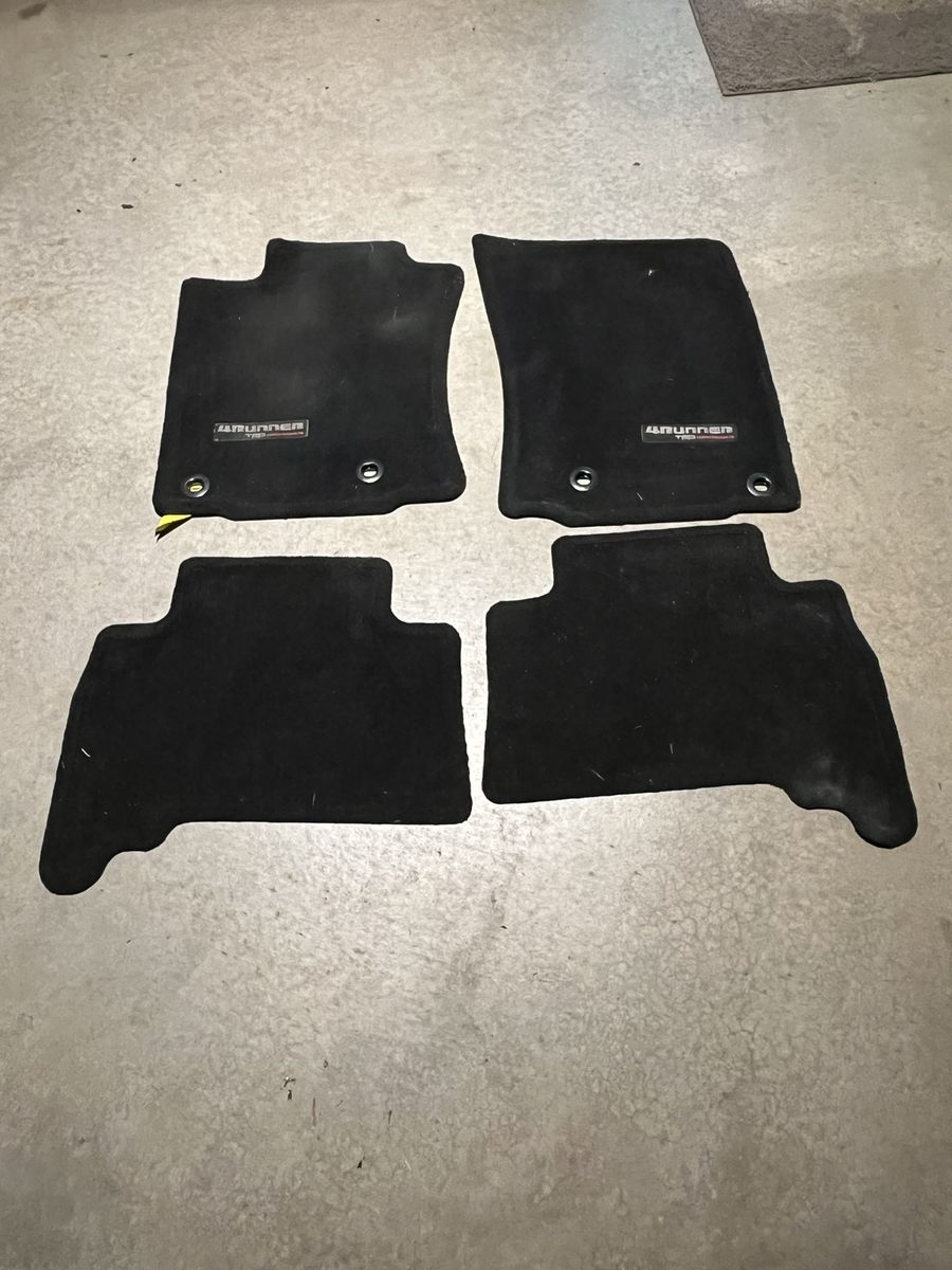 4Runner floor mats