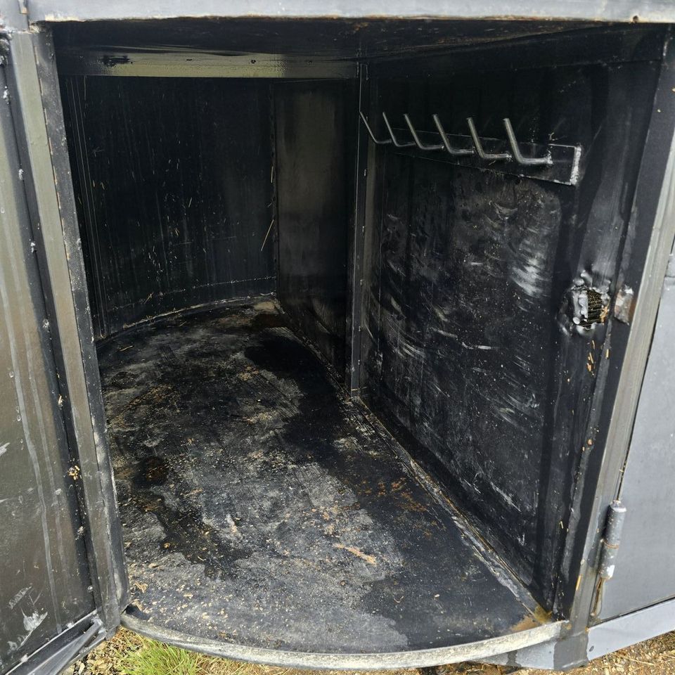 Main image 17