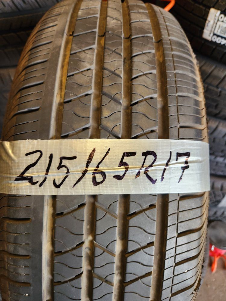 215/65r17 iroman rb-12 