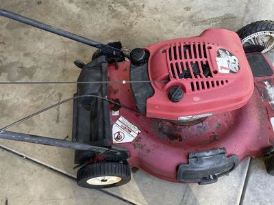 Toro Recycler 22" Self-Propelled Gas Walk-Behind Lawn Mower - Used