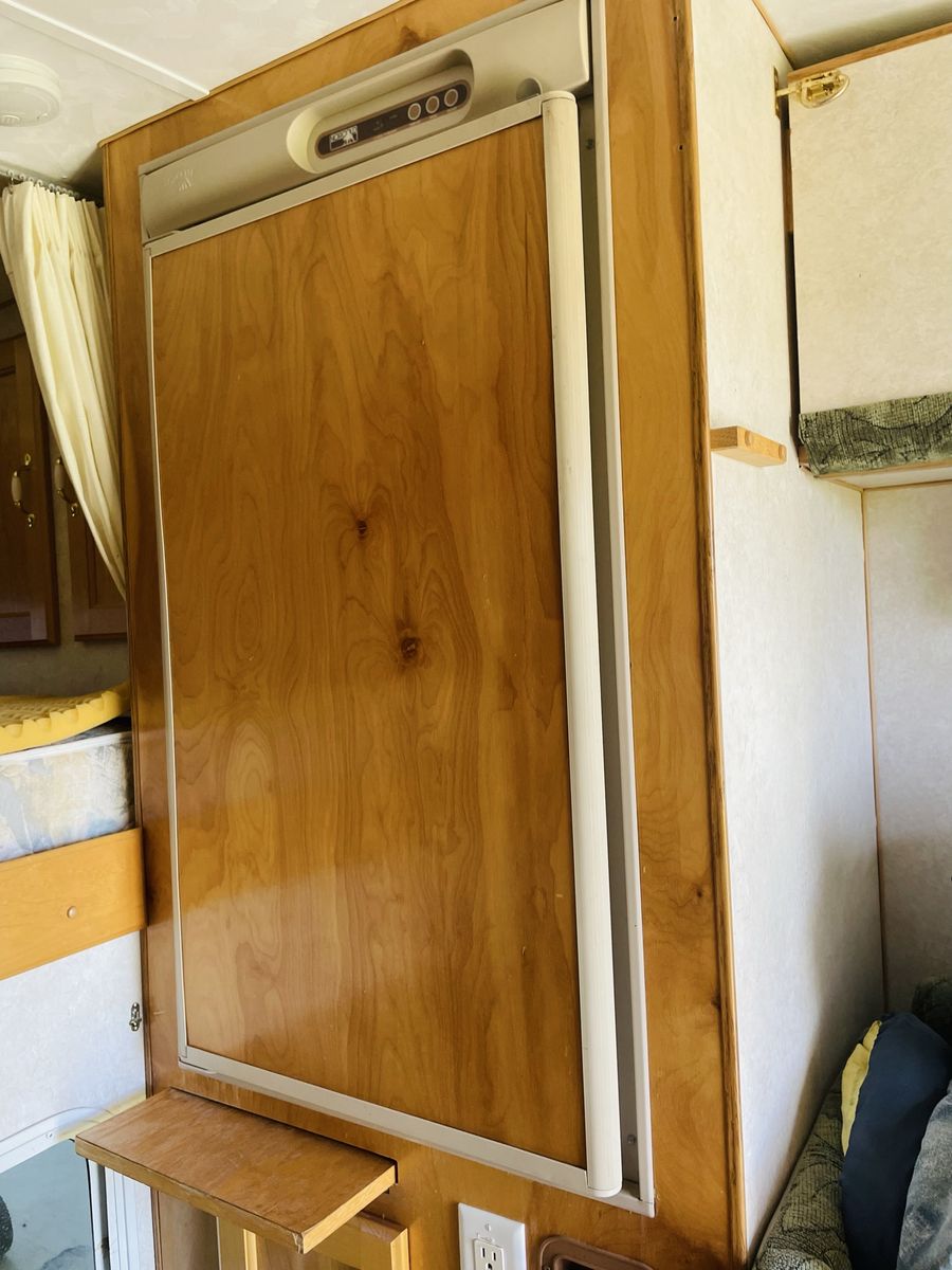 Main image 6