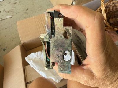 Electrolux / Wascomat Part 080540 (Gen-6 / Gen-7 coin drop)