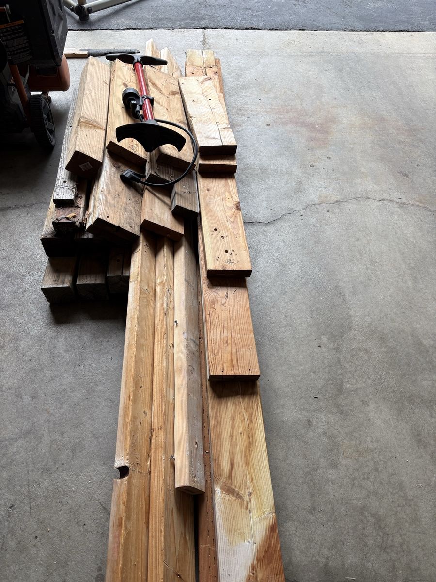 Free Assorted Used Lumber - Various Sizes & Conditions for DIY Projects