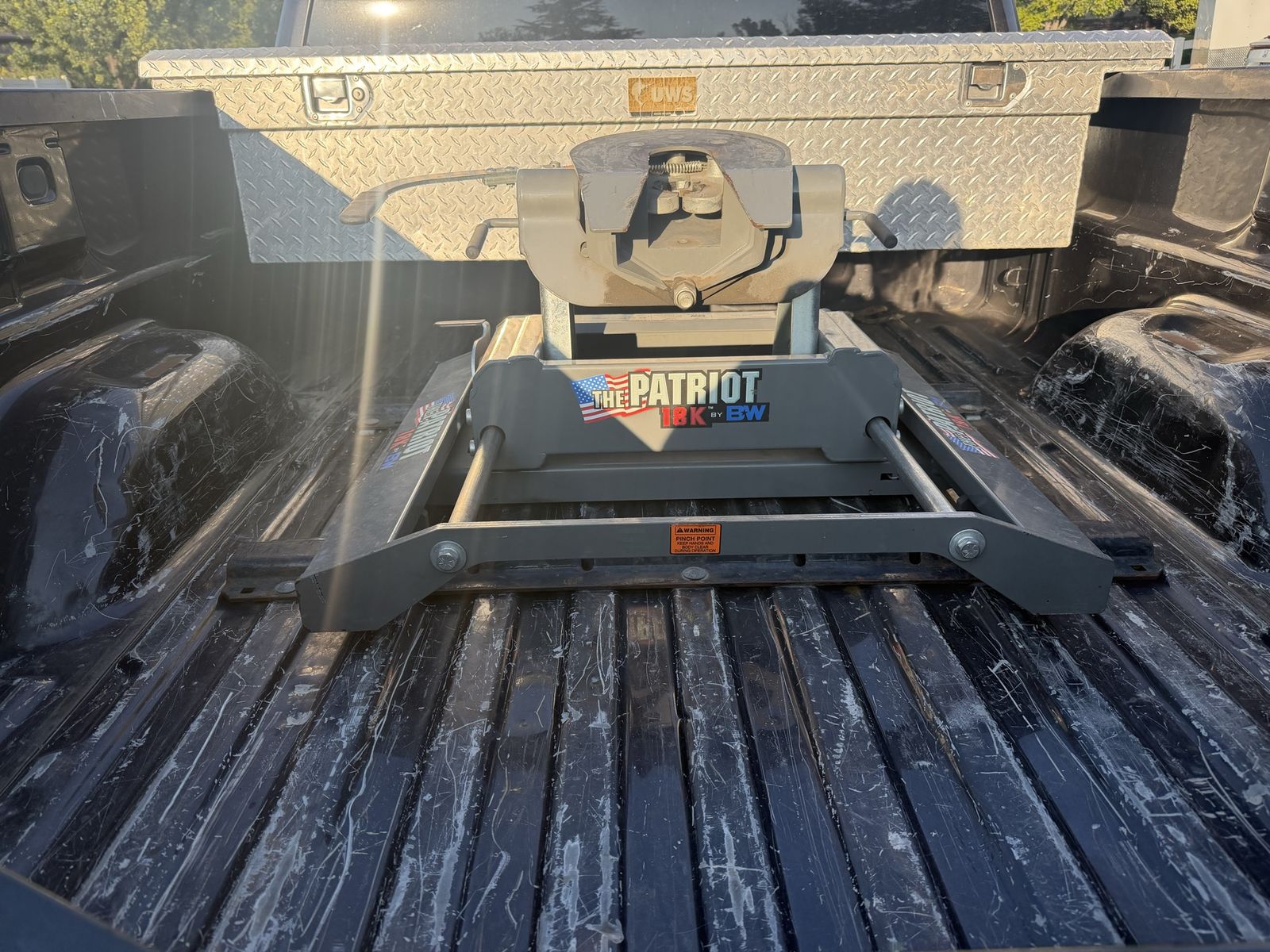 B&W Patriot 5th wheel hitch