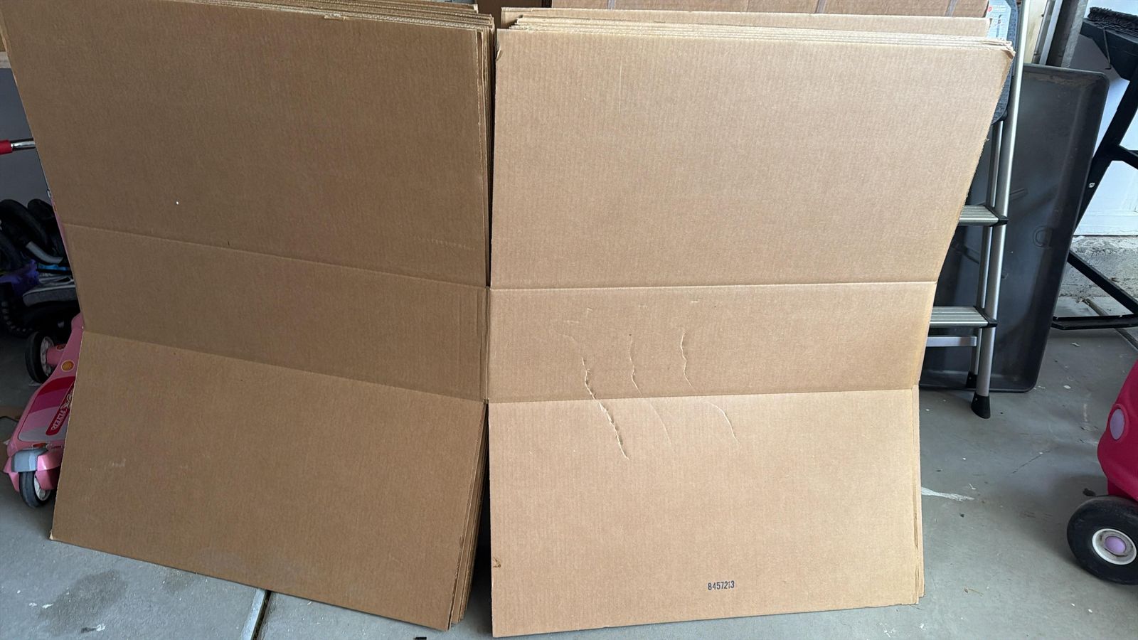 Corrugated Boxes 32x32x8"