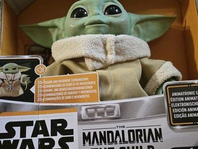 STAR WARS MANDALORIAN CHILD (NEW)