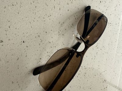 Ray-Ban RB3478 Polarized Sunglasses - Brown Lenses, Black/Gunmetal Frame - Damaged Temple