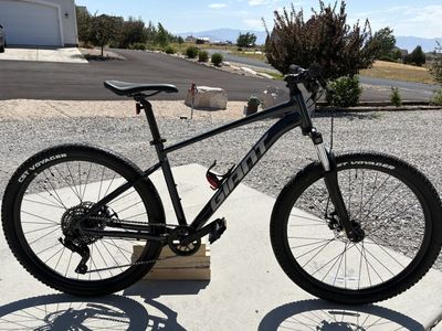 Giant Talon Size M
