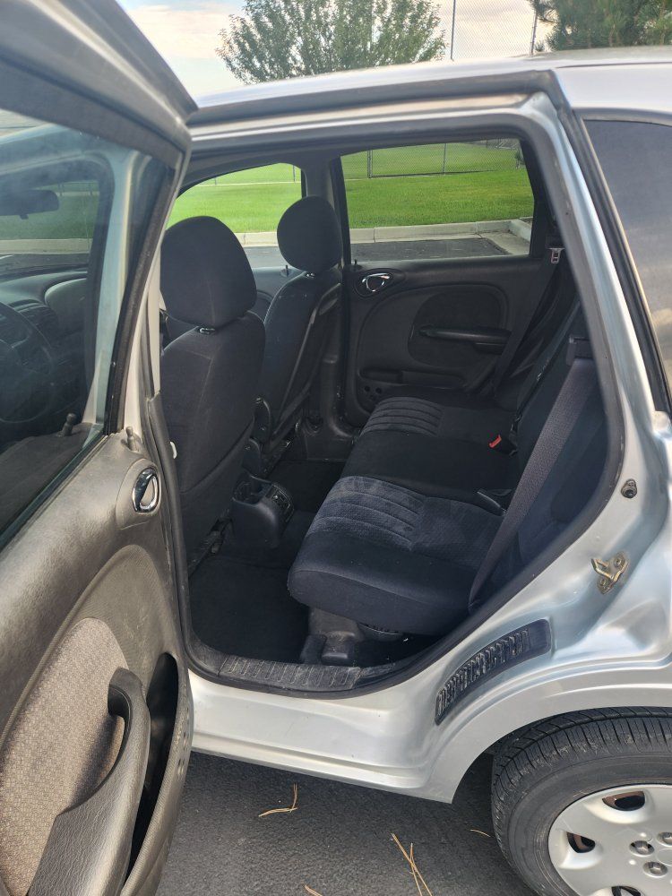 Main image 6