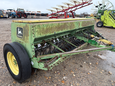 1998 John Deere 8300