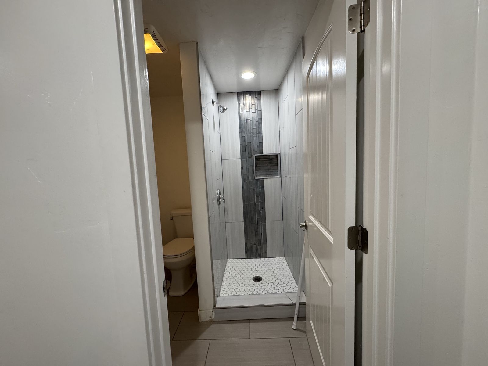 Main image 9