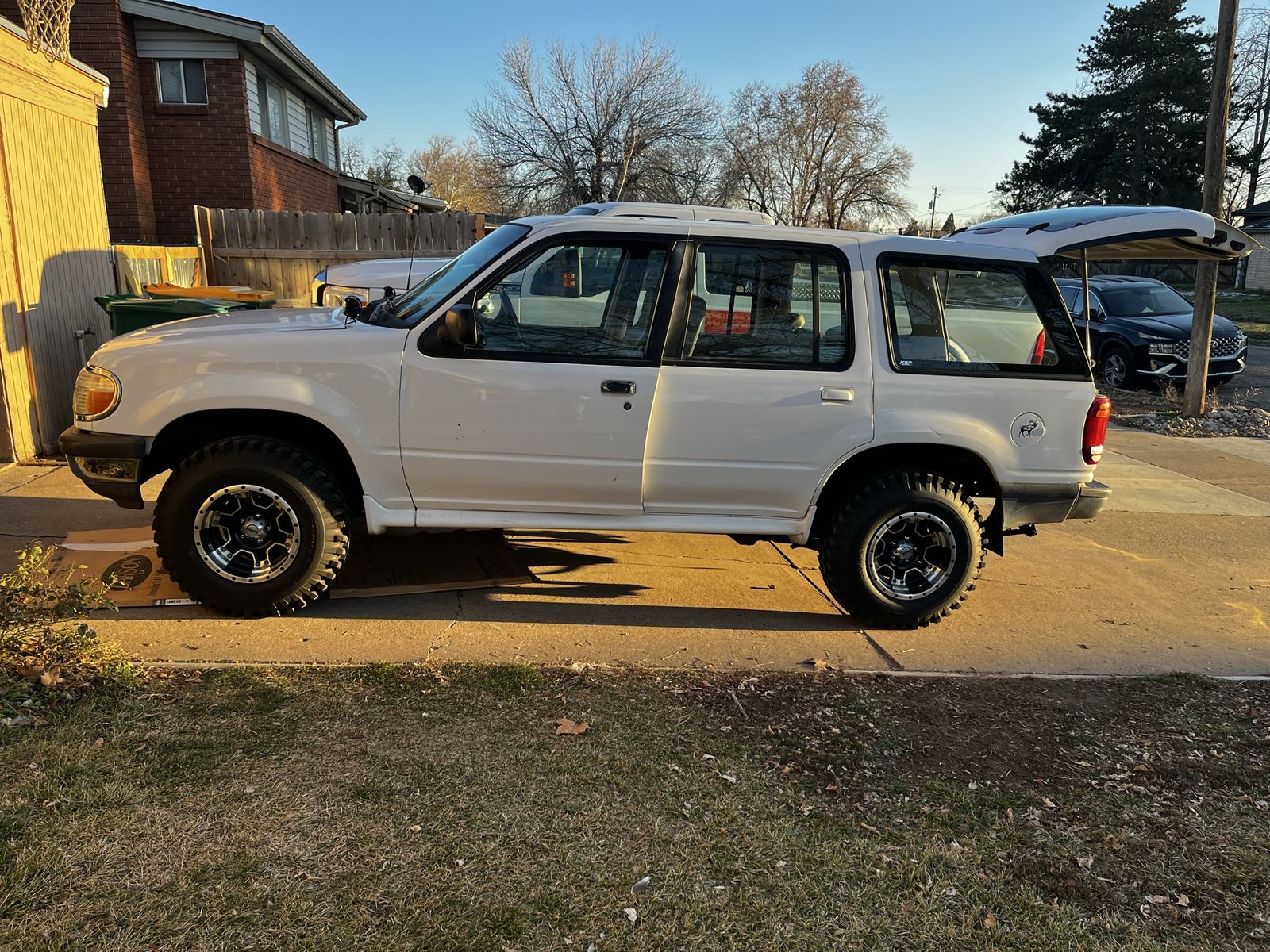 1998 Ford Explorer 