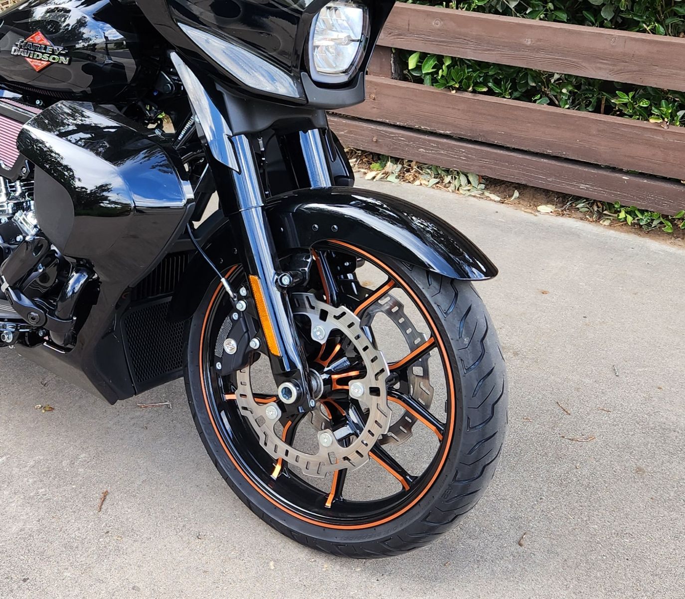 Harley Street Glide, Road Glide Fairing lowers Kit- Vivid Black