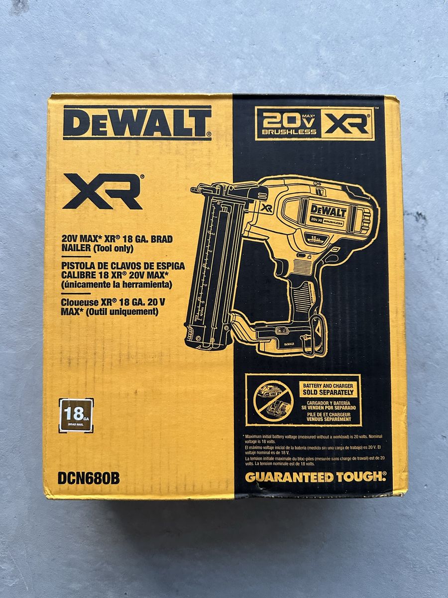 DeWalt DCN680B 20V MAX XR 18GA Cordless Brad Nailer - Tool Only, Brushless Motor