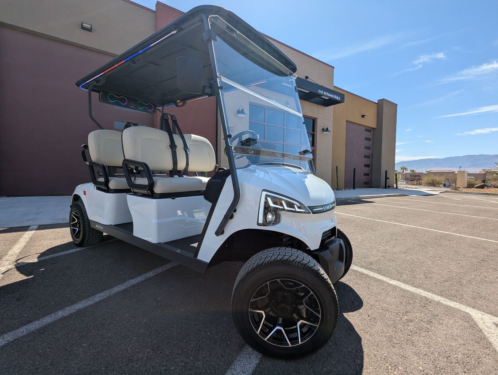 2027 Star EV J Plus 4 White