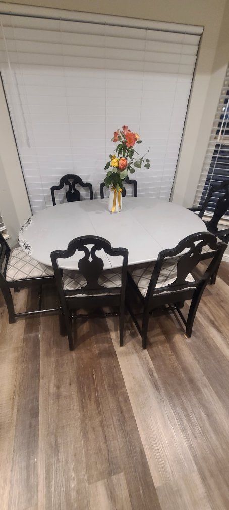 Dining table (chairs included if desired)